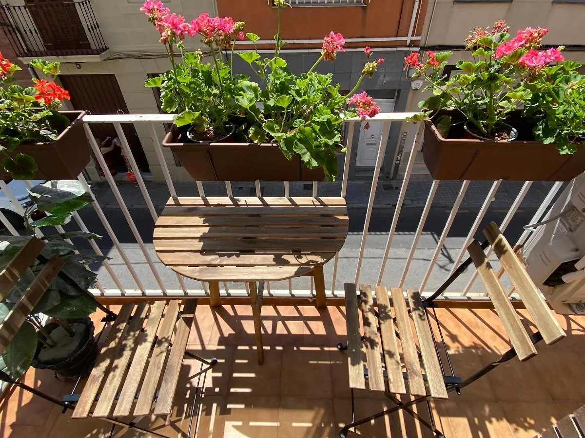 Apartamentos Playa Badalona 0*,  Spain