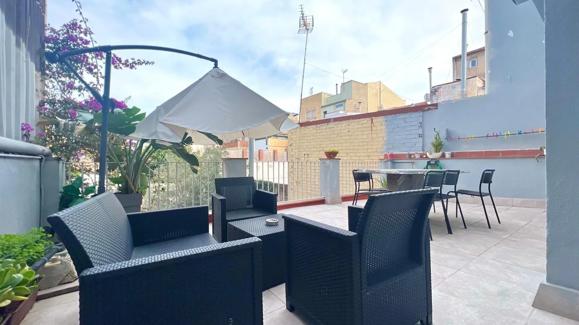 Apartamentos Playa Badalona Apartment